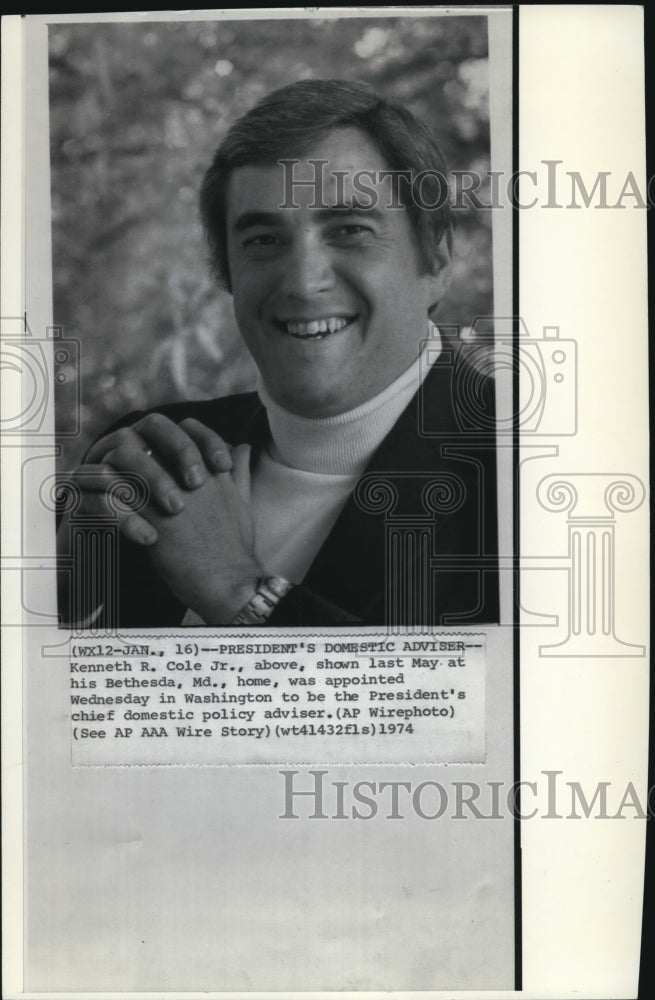 1974 Press Photo President&#39;s Domestic Adviser, Kenneth R. Cole Jr. - Historic Images