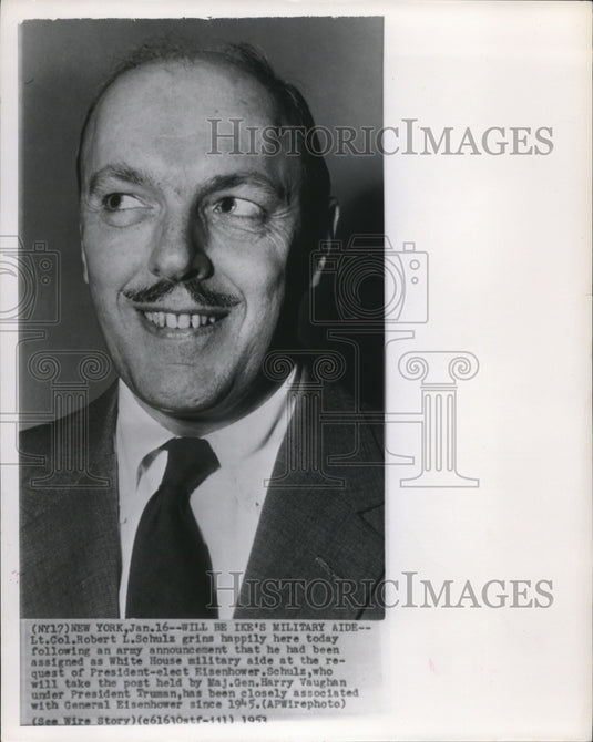 1953 White House Military aide, Lt. Col. Robert Schulz - Historic Images