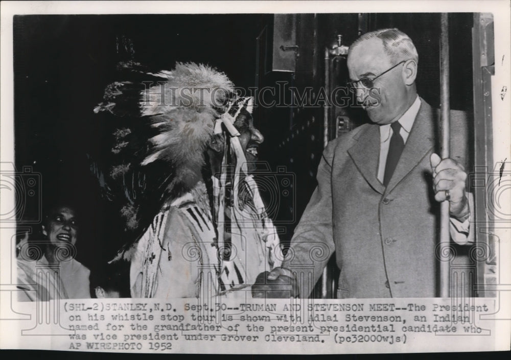 1952 Pres Truman meets Indian Adlai Stevenson-Historic Images