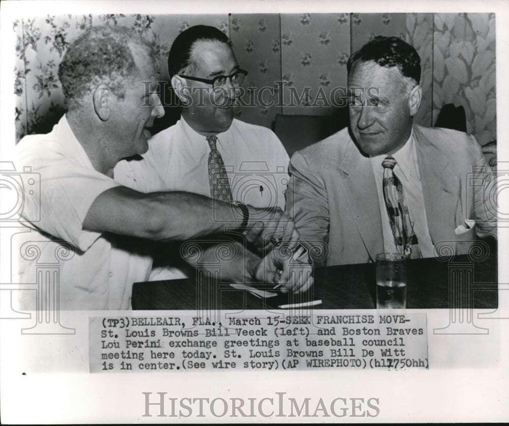 Press Photo B.Veeck and L Perini Exchange Greetings at Baseball Council Meeting - Historic Images