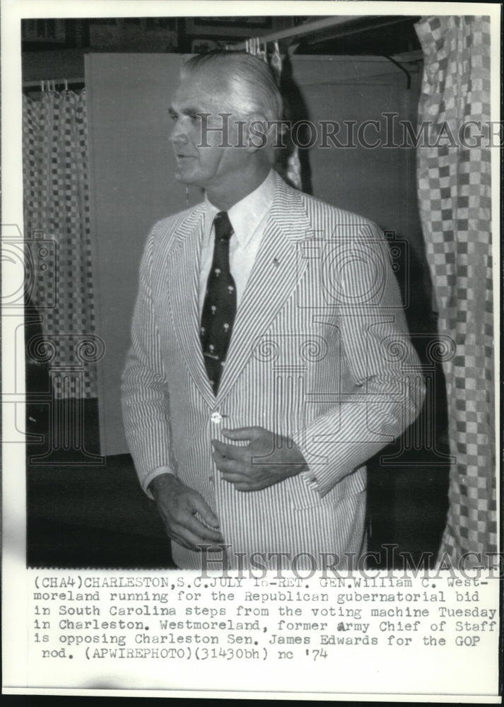 1974 Press Photo Retired General William Westmoreland, gubernatorial candidate - Historic Images