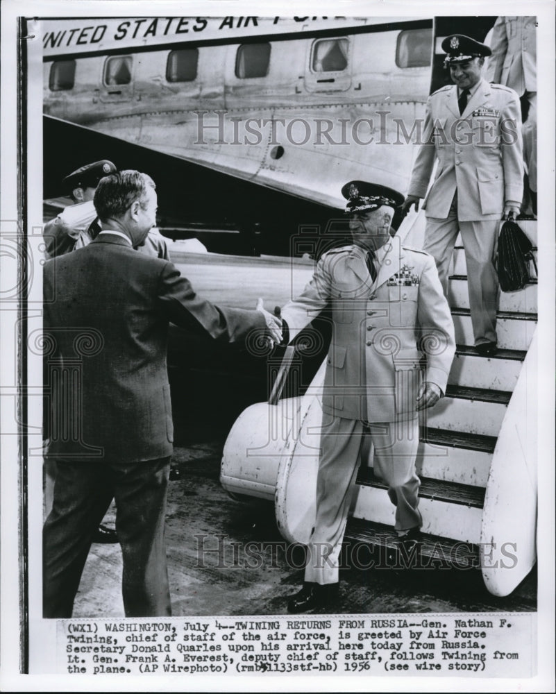 1966 Press Photo Gen. Nathan F. Twining returns from Russia - Historic Images