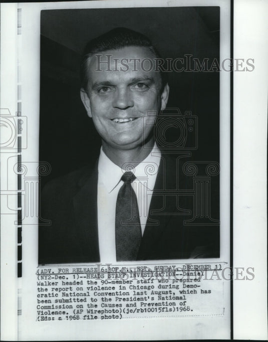 1968 Press Photo Daniel Walker during the Democratic National Convention - Historic Images