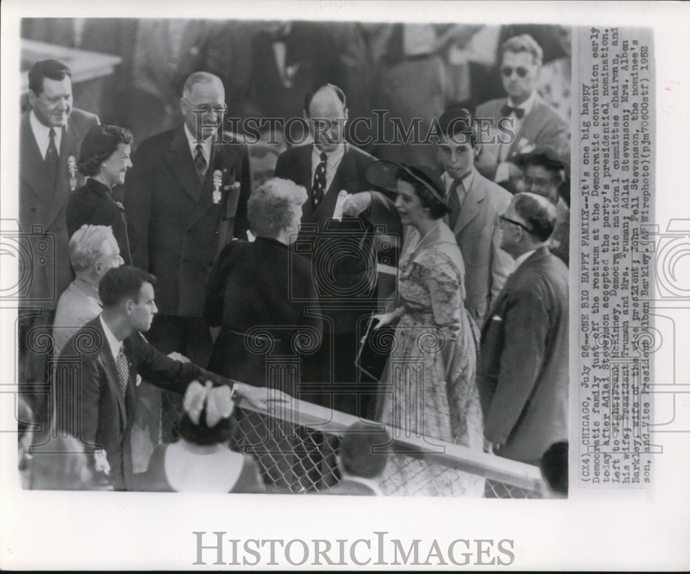 1952 Press Photo Adlai Stevenson acceptes the Party Presidential Nomination. - Historic Images