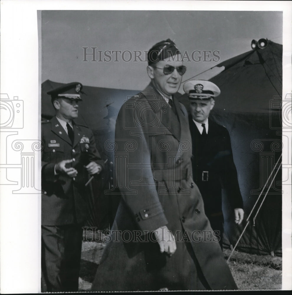 1960 Press Photo Movie actor Jimmy Stewart, brigadier general in Air Force - Historic Images