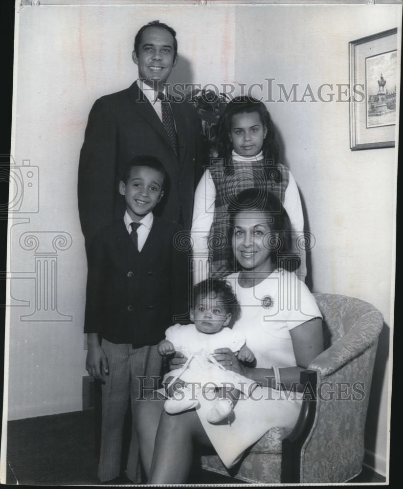 1968 Press Photo Columbus Municipal Court Judge Robert Duncan &amp; family - Historic Images