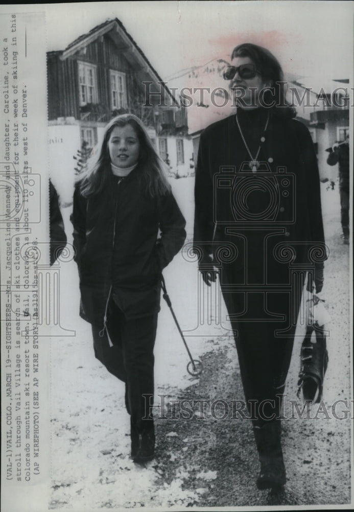 1968 Wire Photo Mrs. Kennedy &amp; Caroline on stroll in Vail Villagein Mt.Colorado - Historic Images