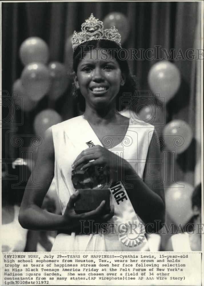 1972 Press Photo Cynthia Lewis, Miss Teen America winner - Historic Images