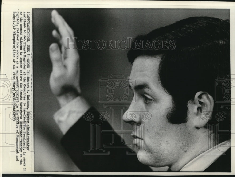 1973 Press Photo Robert A. Reisner is sworn in as the second witness - Historic Images