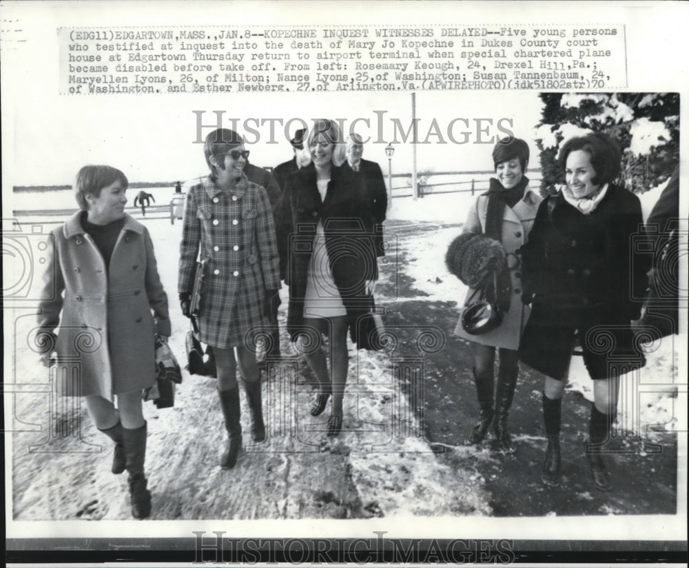 1970 Press Photo Mary Jo Kopechne inquest witnessed delayed in Dukes Court - Historic Images