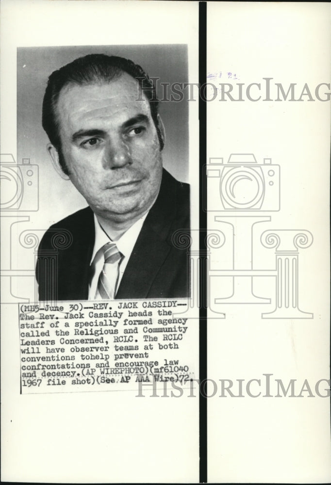 1972 Press Photo Reverend Jack Cassidy, Religious &amp; Community Leaders Concerned - Historic Images