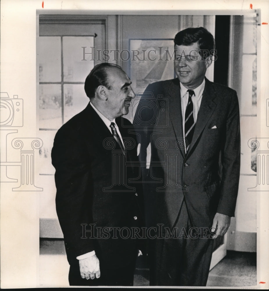 1962 Press Photo President John Kennedy with his nominee Mayor Celebrezze - Historic Images