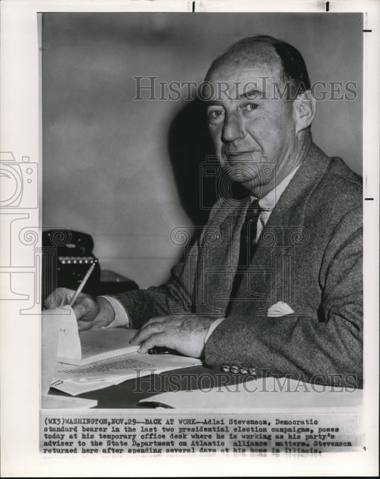 1951 Press Photo Stevenson back at work as his party's adviser - Historic Images