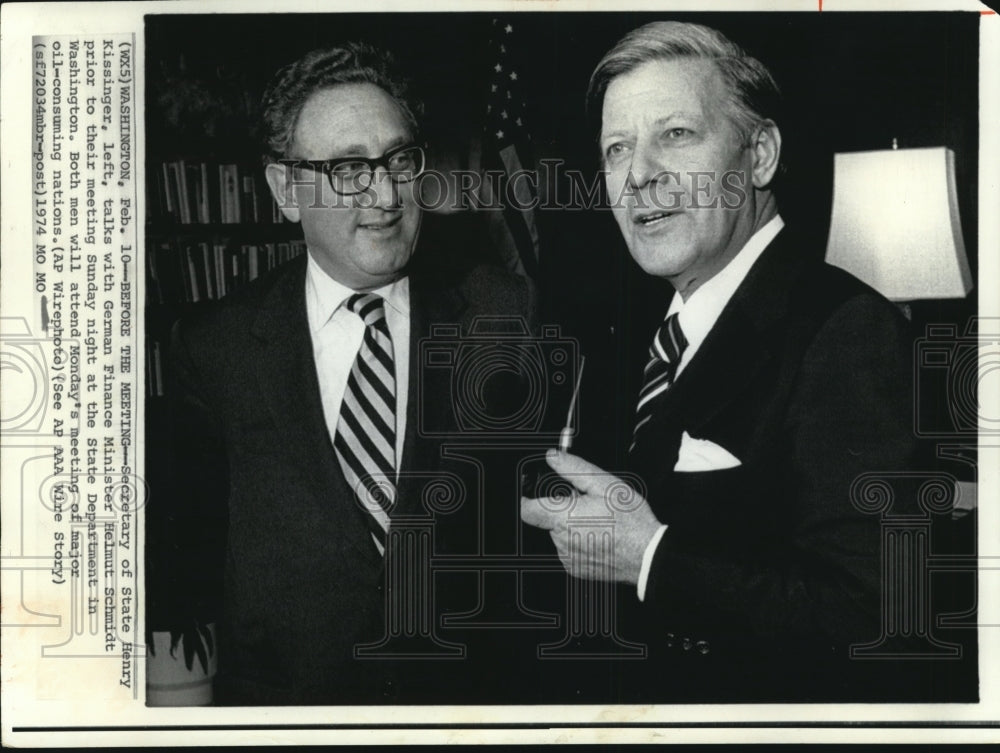 1974 Press Photo Secretary of State Henry Kissinger &amp; German Minister H. Schmidt - Historic Images