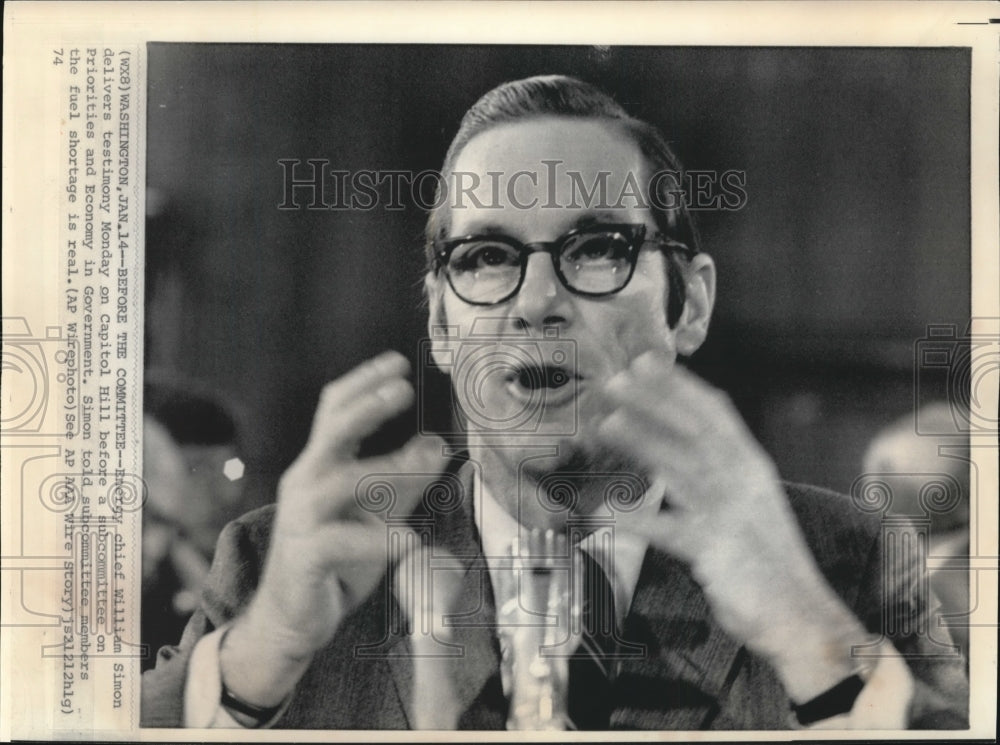 1974 Press Photo Energy chief William Simon testifies on Capitol Hill - Historic Images