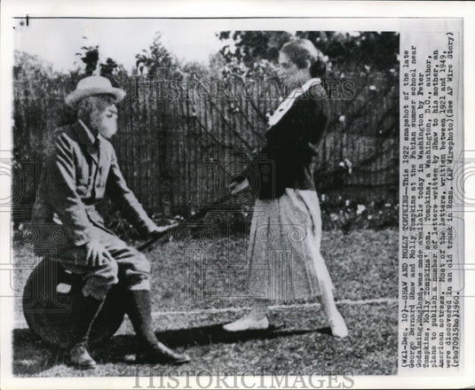 1960 Press Photo Shaw and Molly Tompkins at Fabian Summer School - Historic Images