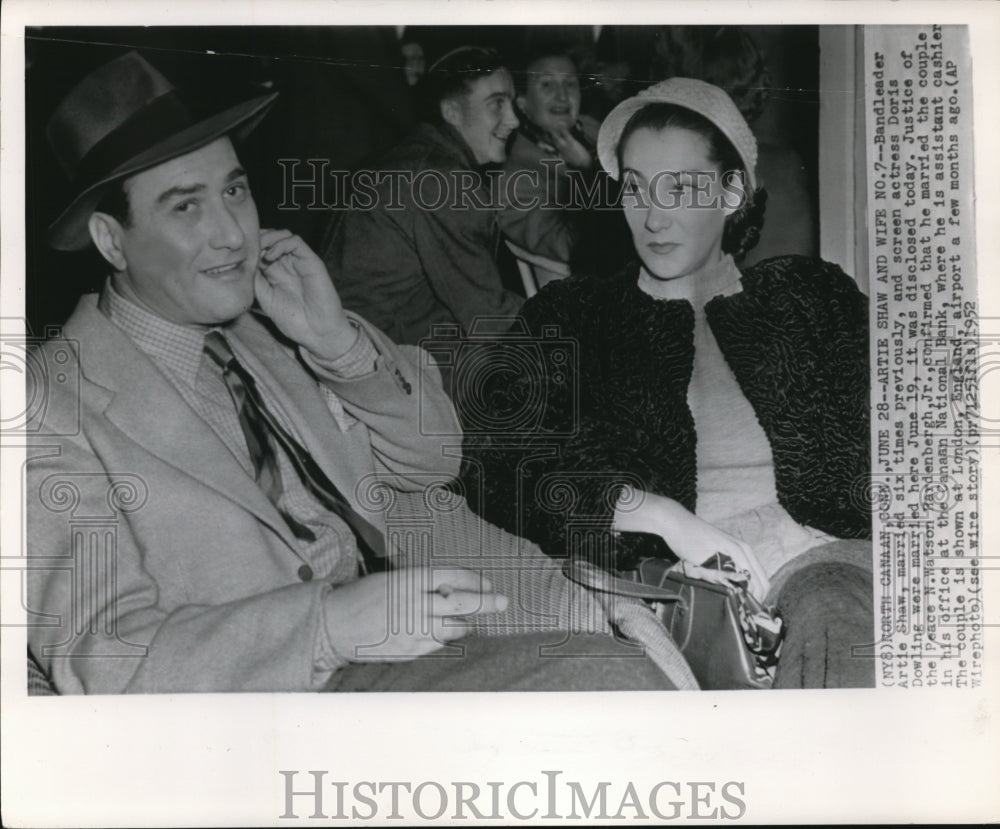 1952 Press Photo Band leader Artie Shaw and screen actress Doris Dow - Historic Images