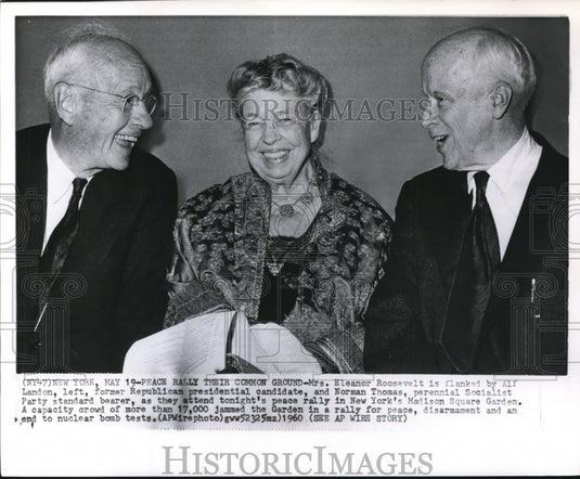 1960 Press Photo Roosevelt, Landon and Thomas attend peace rally in New York - Historic Images
