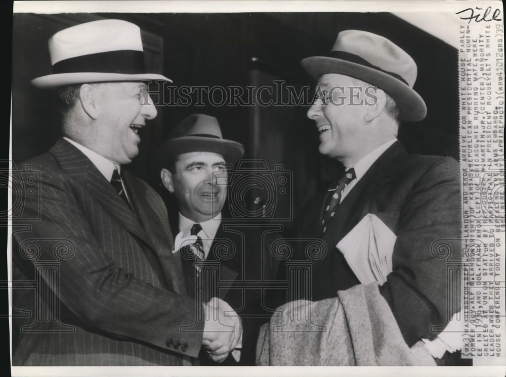 1939 Press Photo Col.F. Knox and Alf Landon Greeted at Union Station by J.Martin - Historic Images