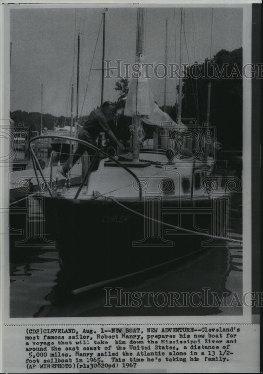 1967 Wire Photo Cleveland's most famous sailor, Robert Manry - cvw08648 - Historic Images