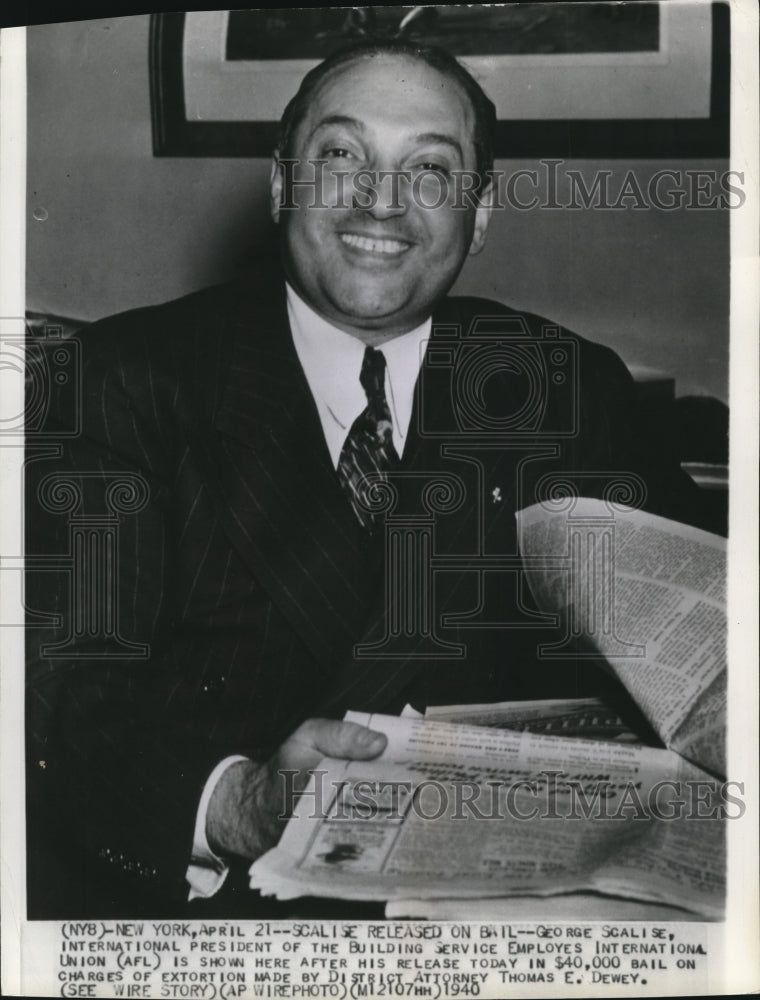 1940 Press Photo Scalise released on $40,000 bail of extortion by Atty. Dewey - Historic Images