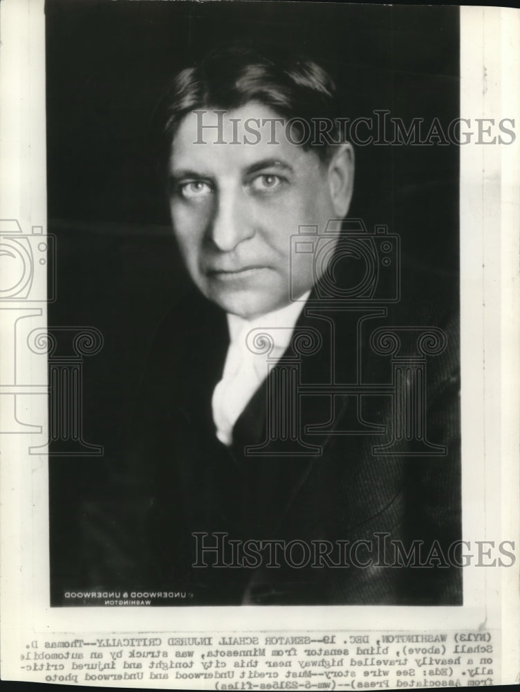 1935 Press Photo Sen. Schall injured critically by automobile ally - Historic Images