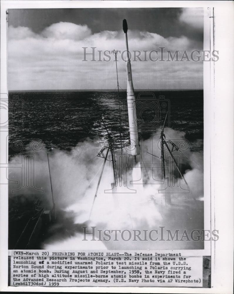 1959 Press Photo Launching of Polaris test missile from the USS Norton Sound - Historic Images