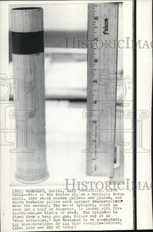 1970 Wire Photo Multiple Baton Shell used by Berkeley Police to demonstrators-Historic Images