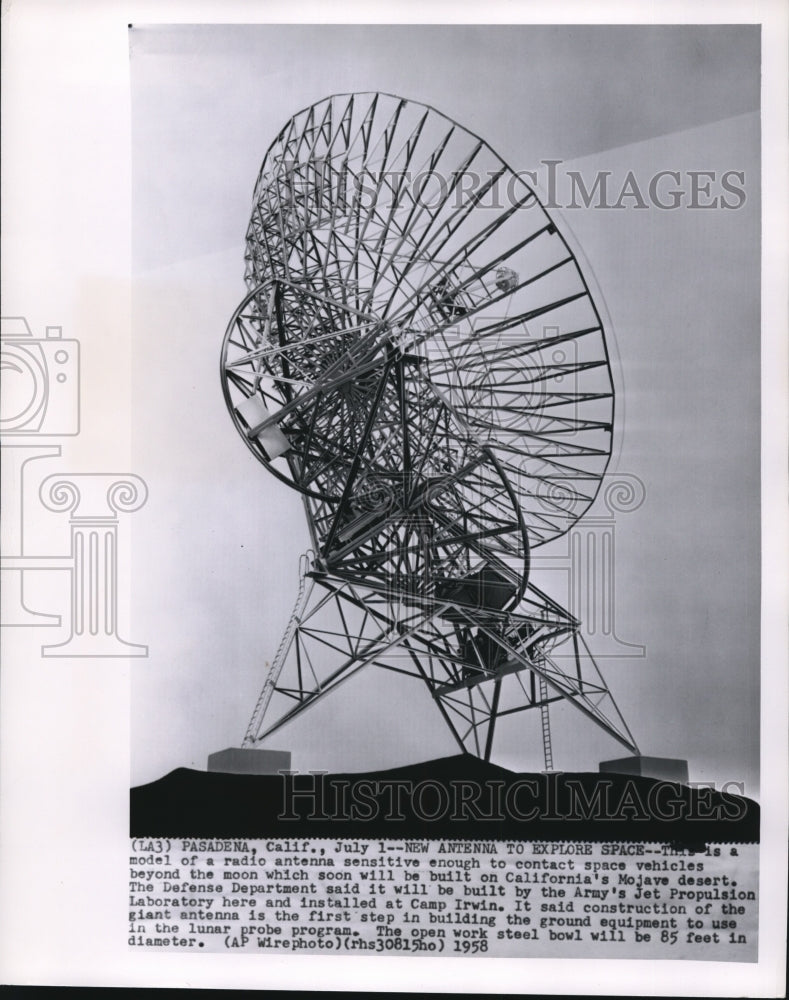 1958 Press Photo The model of a radio antenna will be built in Mojave desert - Historic Images