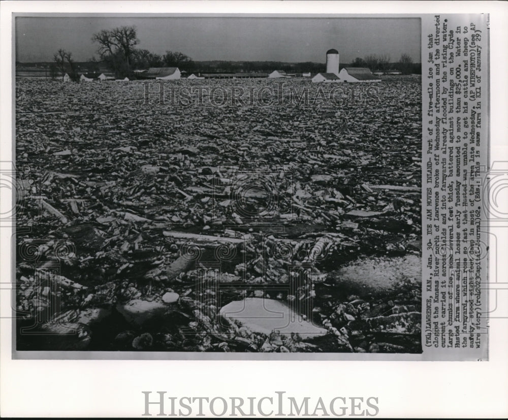 1962 Press Photo Ice Jam Clogged Kansas River North of Lawrence Broke Off - Historic Images