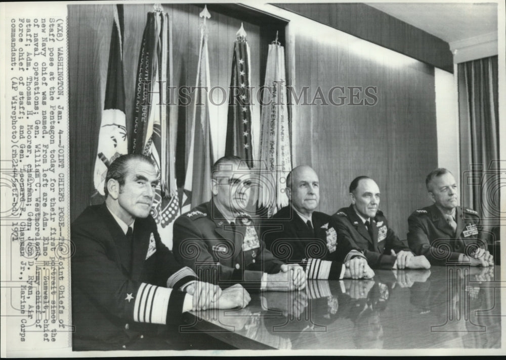 1971 Press Photo Joint Chief of Staff posed at the Pentagon. - Historic Images