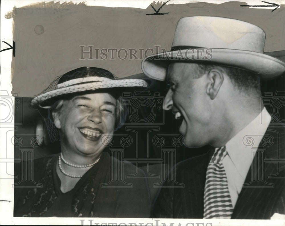 1938 Press Photo Mrs. Franklin D. Roosevelt and her son James returned - Historic Images