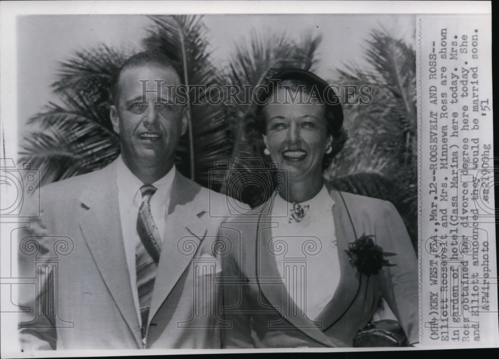 1951 Press Photo Elliott Roosevelt &amp; Mrs Minnewa Roos in garden of hotel - Historic Images