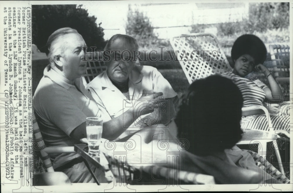 1971 Press Photo Harold Wilson and Lyndon B.Johnson Held an Informal Seminar - Historic Images