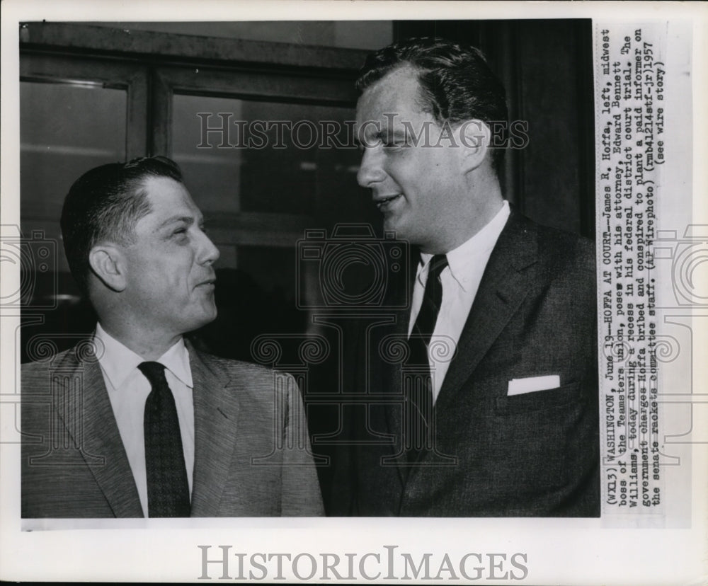 1957 Press Photo Hoffa with Atty. Williams in his federal district court trial - Historic Images