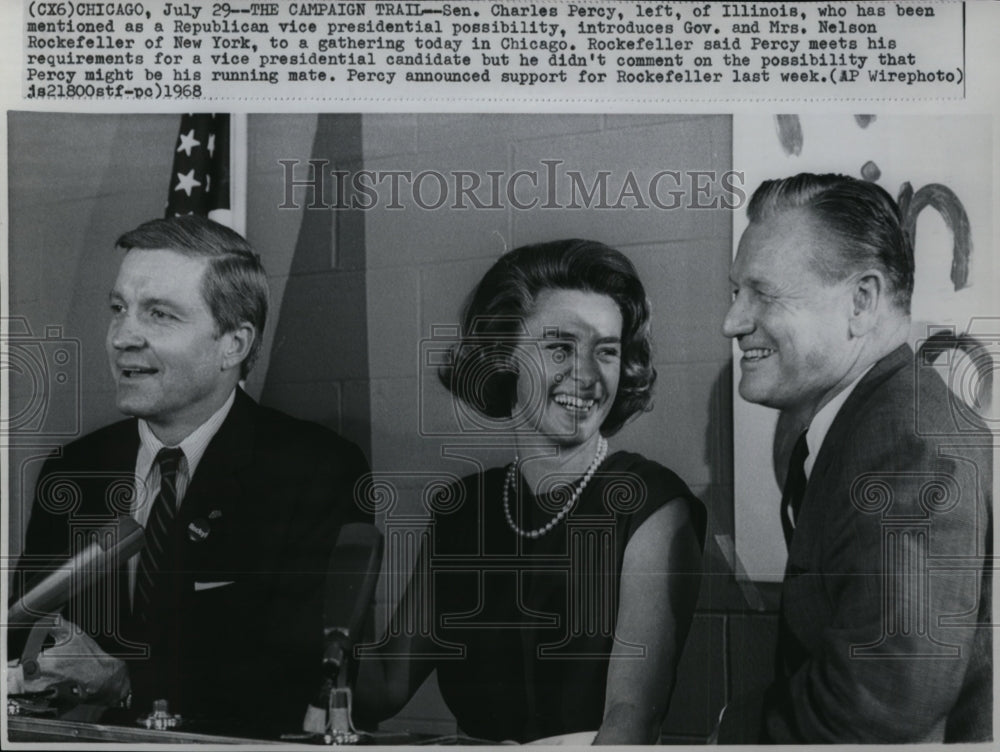 1968 Press Photo Sen.Charles Percy Introduces Gov.and Mrs.Nelson Rockefeller - Historic Images