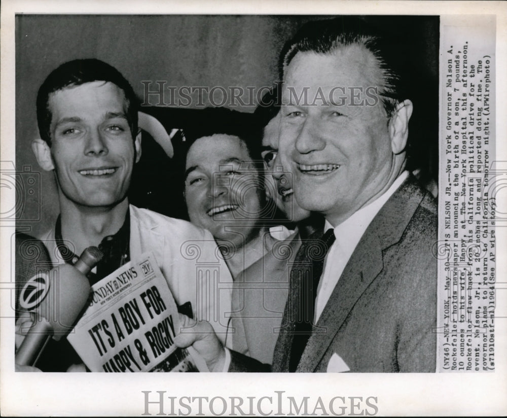 1964 Press Photo Gov.Nelson A.Rockefeller Announcing the Birth of His Son - Historic Images