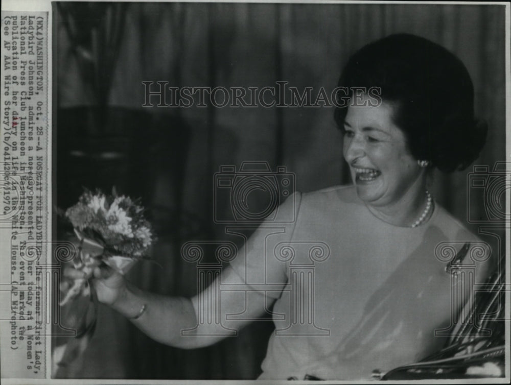 1970 Press Photo Ex-first lady Ladybird Johnson at Women&#39;s Nat&#39;l Press Club - Historic Images