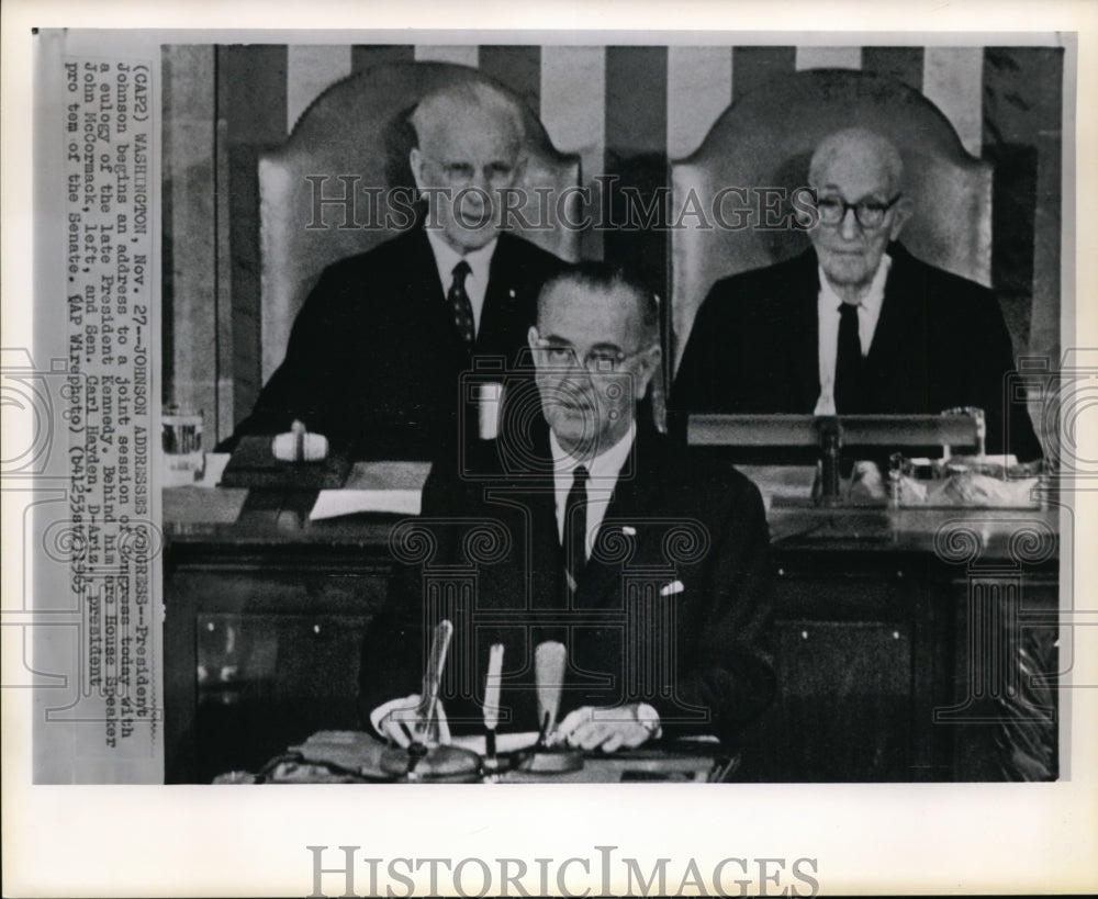 1963 Press Photo Pres Johnson begins an address to joint session of Congress - Historic Images