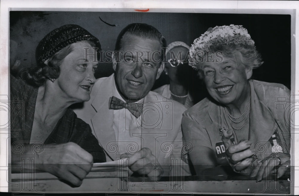 1956 Press Photo Mrs. Paul Butler, wife of the national chairman of the - Historic Images