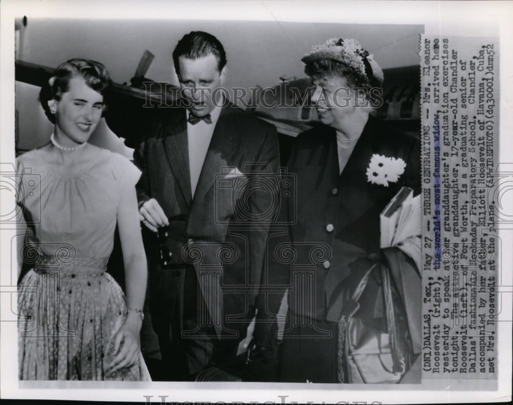 1952 Press Photo Mrs. Eleanor Roosevelt the world's most famous widow - Historic Images