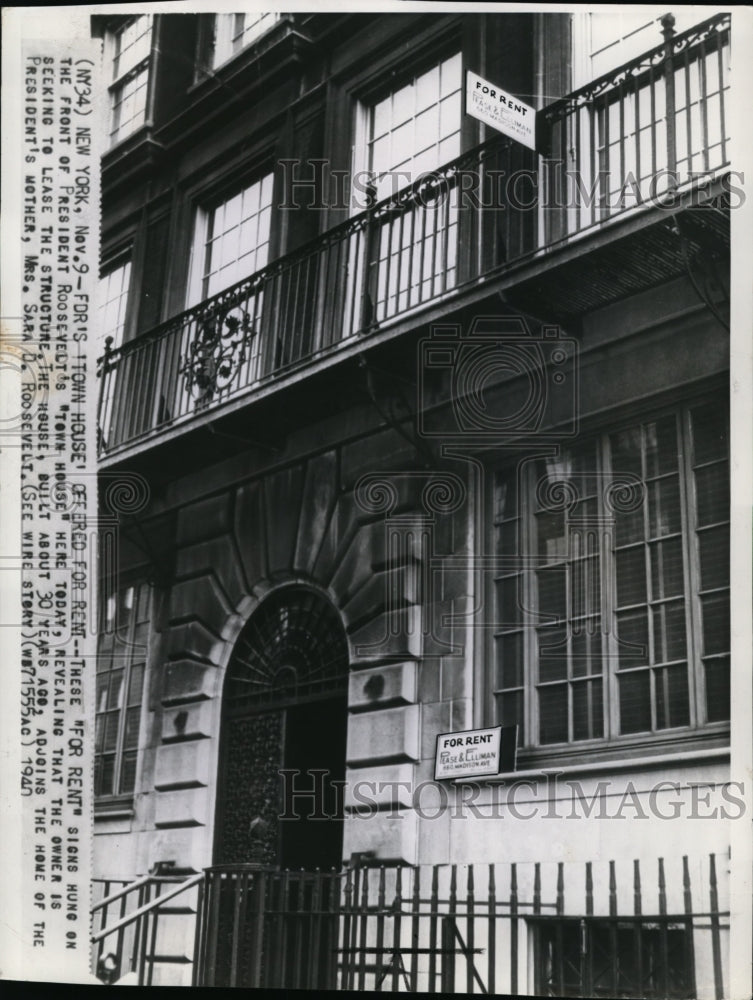 1940 Press Photo These &quot;For rent&quot; signs hung on the front of President Roosevelt - Historic Images