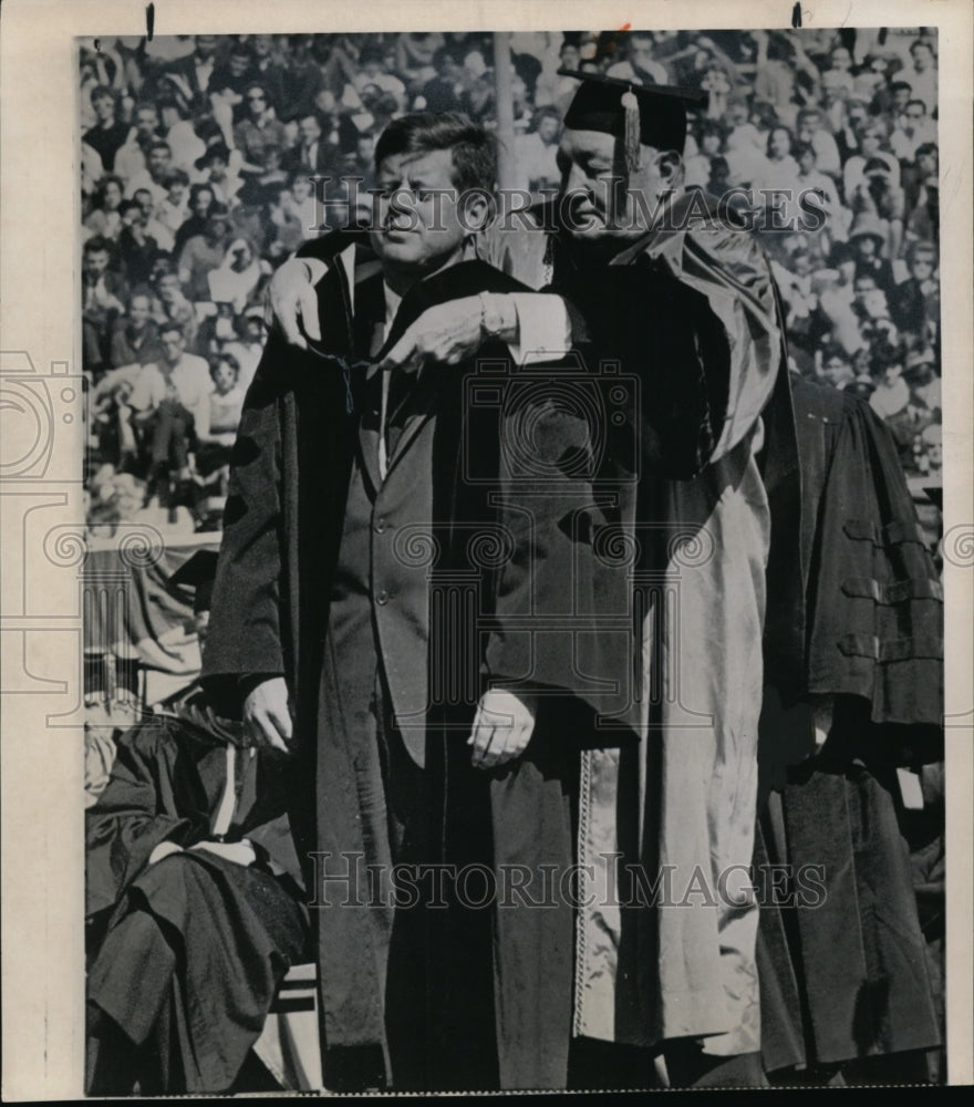 1962 Press Photo Pres.Kennedy Received an Honorary Doctor of Laws Degree - Historic Images