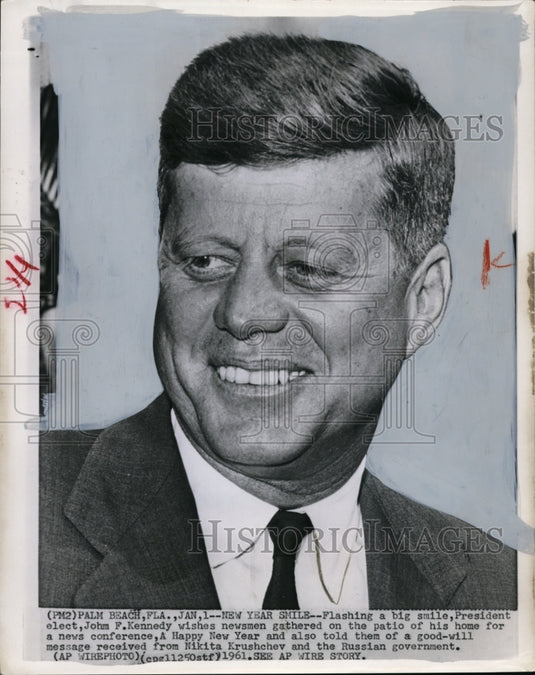 1979 Press Photo Pres elect John Kennedy on a patio for news conference - Historic Images