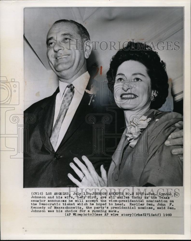 1960 Press Photo Sen. Lyndon Johnson and his wife, Lady Bird smiles as the Texas - Historic Images