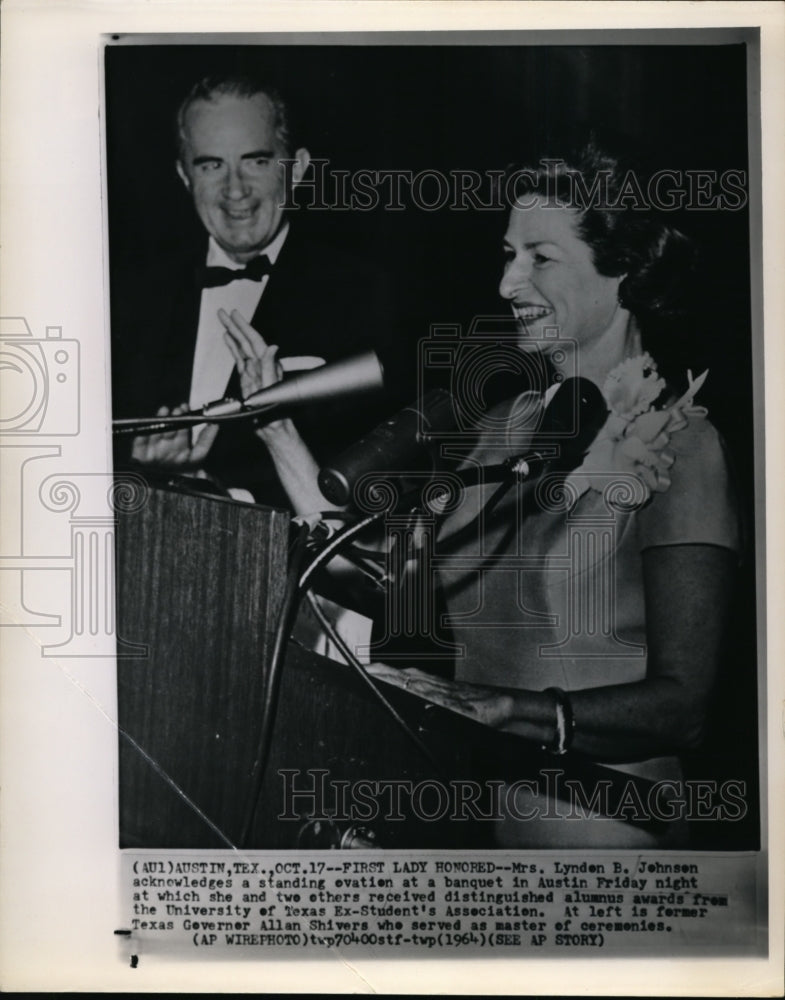 1964 Press Photo Mrs. Lynden B. Johnson at a banquet in Austin - Historic Images