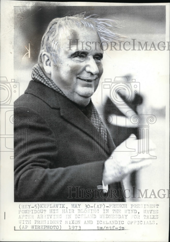 1973 Press Photo Pres. Pompidou arriving in Iceland for talks with Pres. Nixon - Historic Images