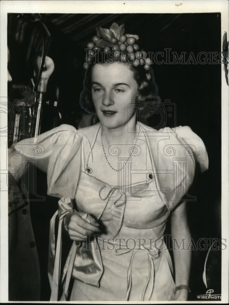 1937 Press Photo Mrs. D Roosevelt-Ethel DuPont - Historic Images