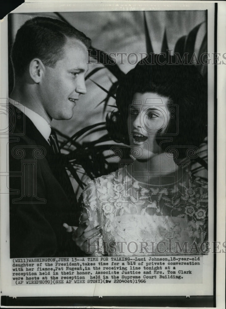 1966 Press Photo Luci Johnson talks with fiance Pat Nugent at the reception - Historic Images