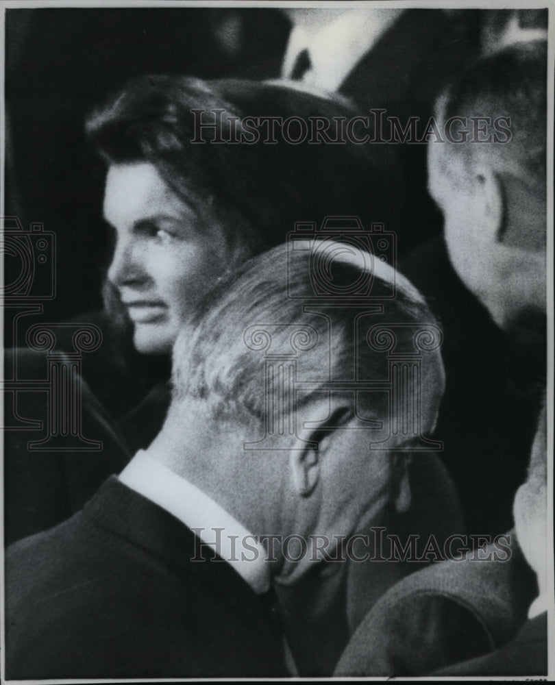 1968 Press Photo Pres Johnson and Mrs John F Kennedy look in different direction - Historic Images